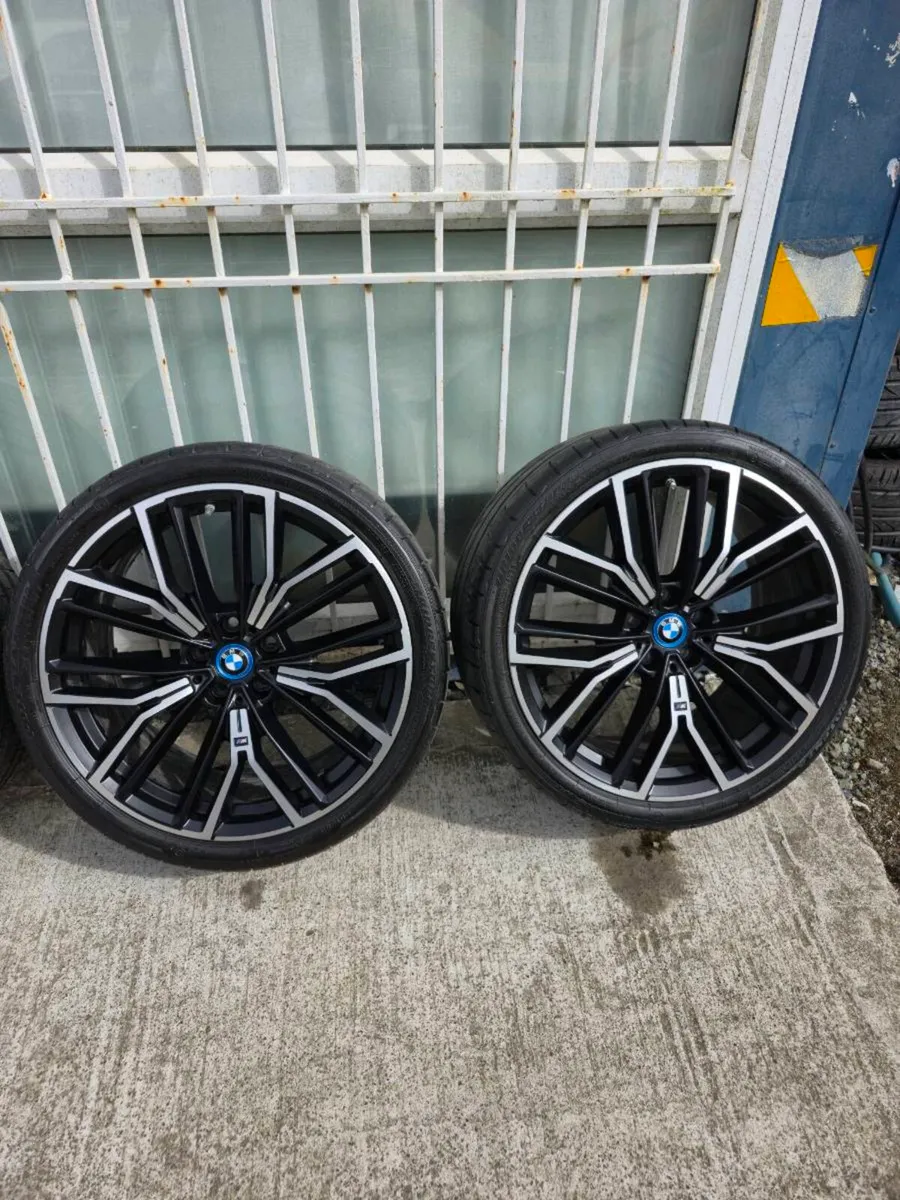 20" Genuine BMW 846M Staggered , G30/G31 - Image 3