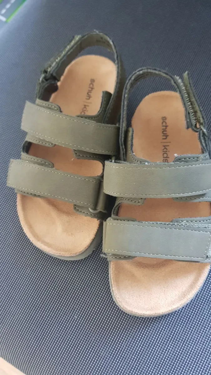 Kids Sandals size 8 BRAND NEW - Image 1