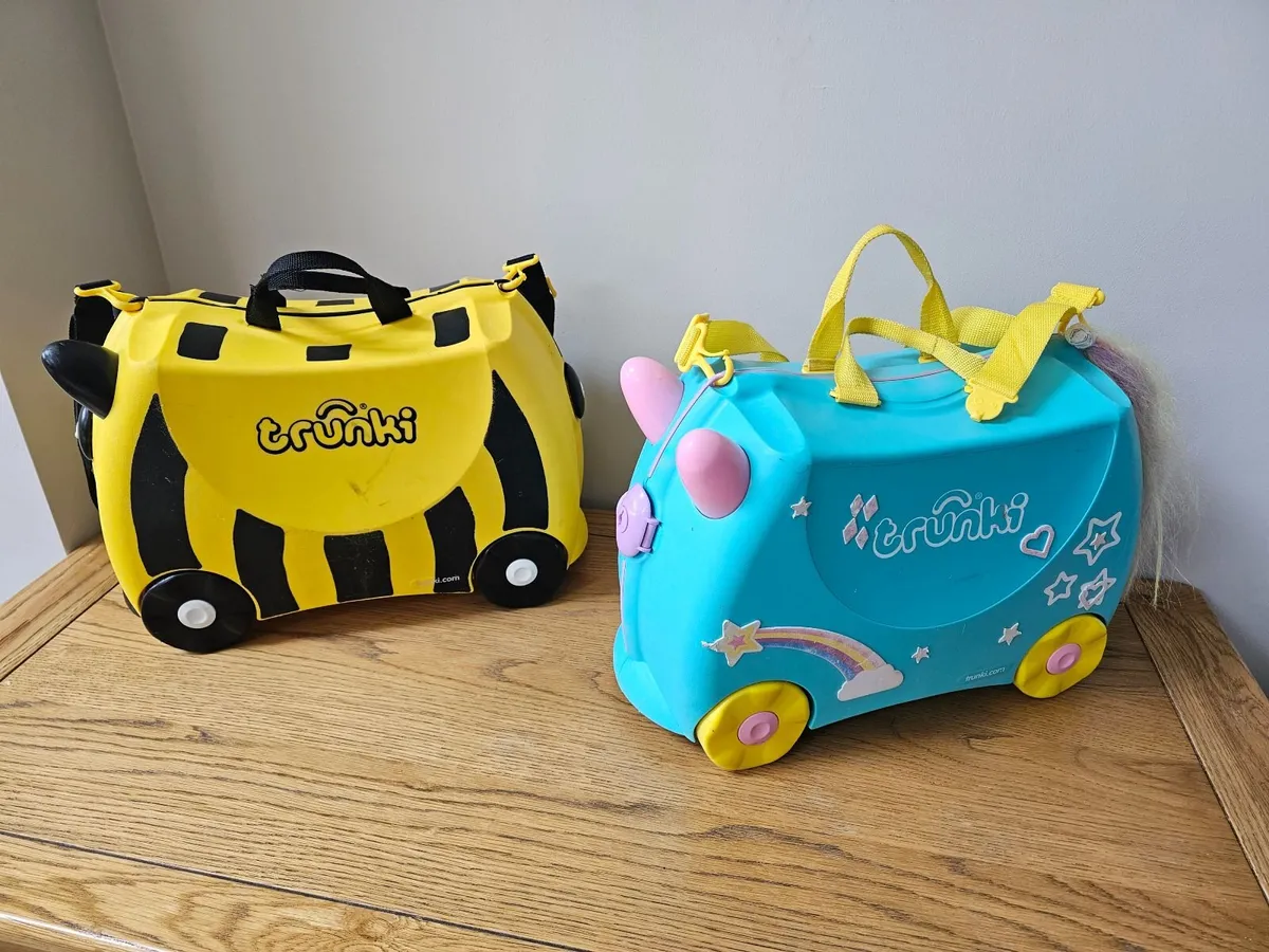 Trunki Suit case x 2