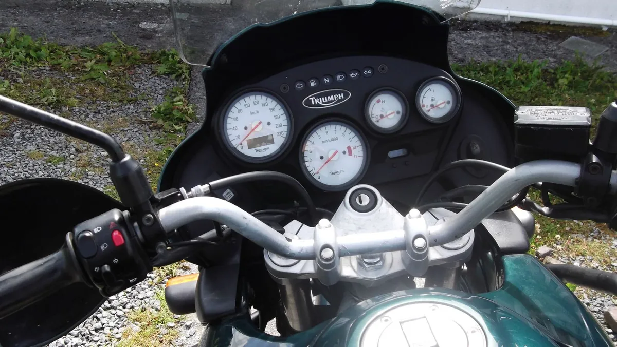 Triumph  2004 AND HONDA CB 750,TRADE UP - Image 4