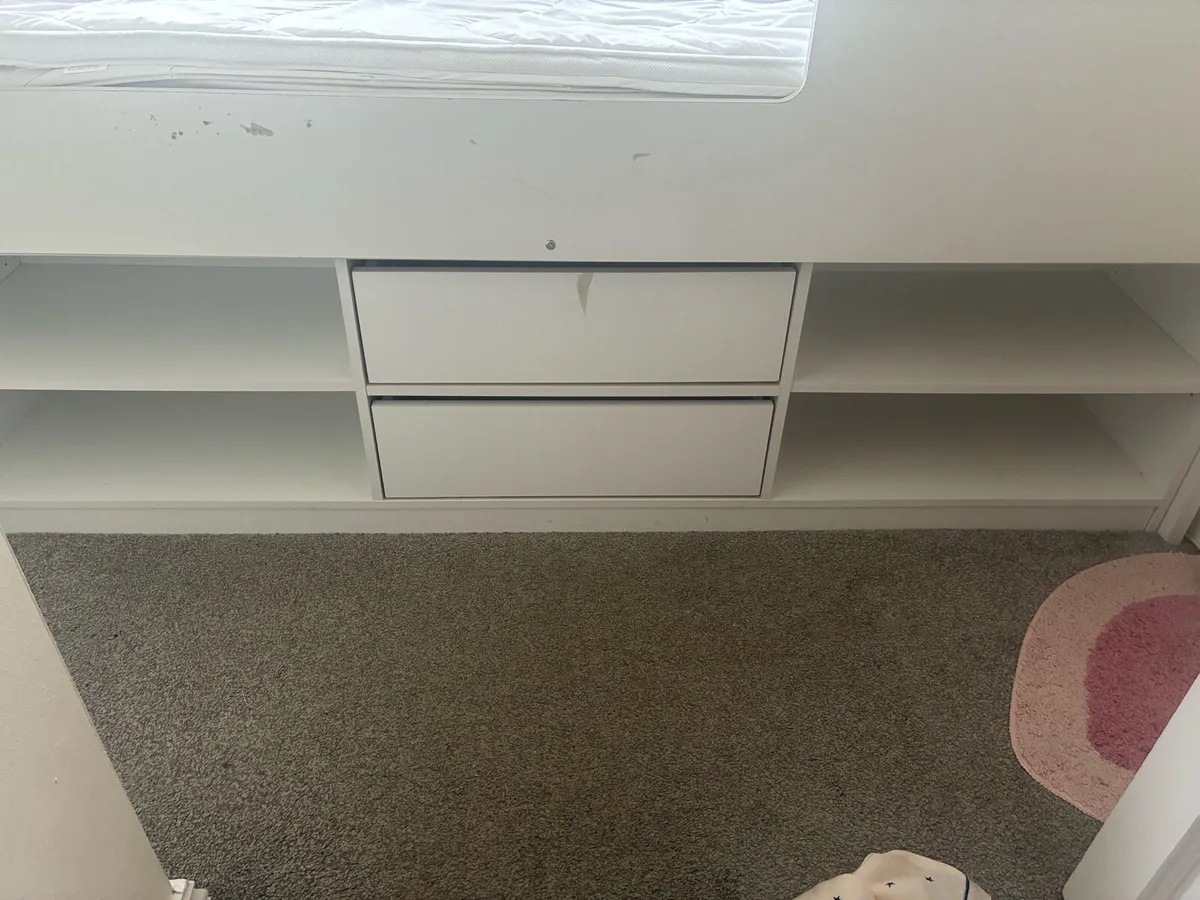 Single bed - Image 4