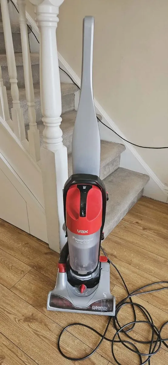 Vacuum cleaner - Image 3