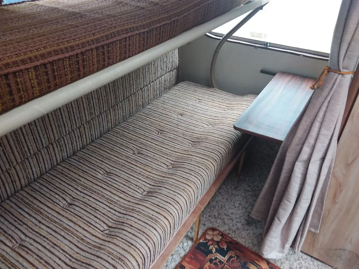 Vintage caravan - Image 4