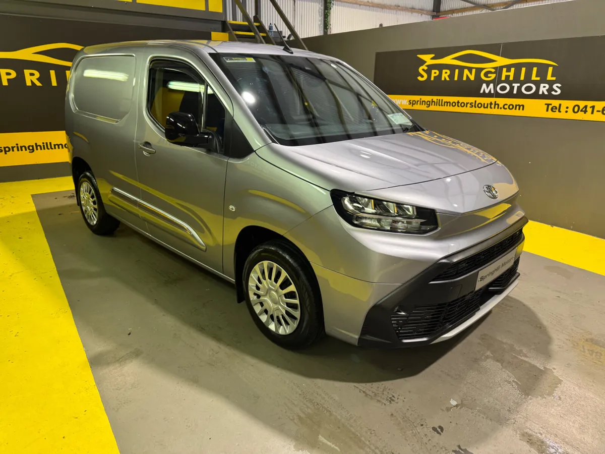 2025 Toyota Proace City GX 1.5 HDI 3 Seats NO VAT - Image 2