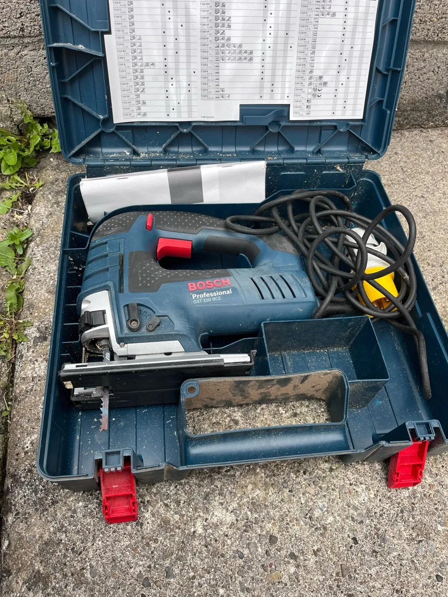 Bosch jigsaw, Makita router, 110v transformer - Image 3