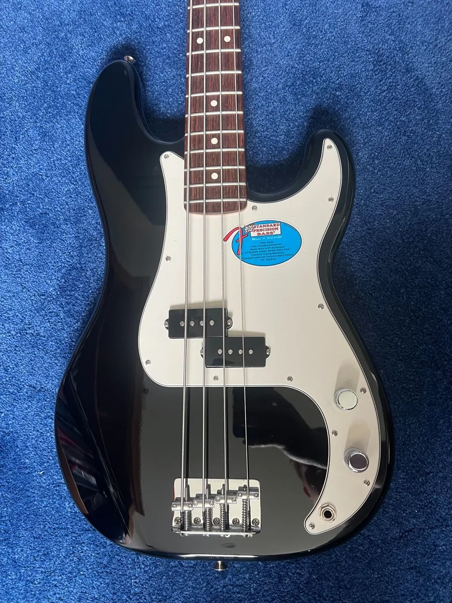 Fender Standard Precision Bass - Image 4