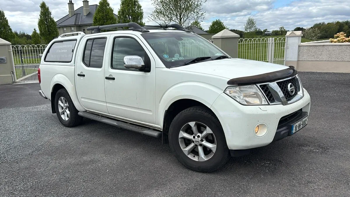 2010 Nissan navara 2.5 dci tekna cvrted mint - Image 1