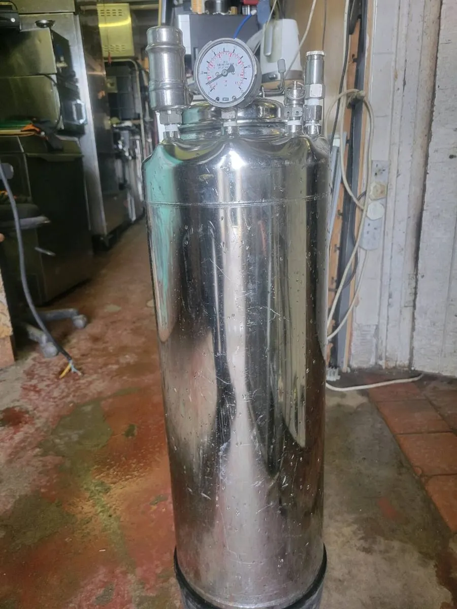 Pressure Vessels 30L Stainless Steel - Image 2