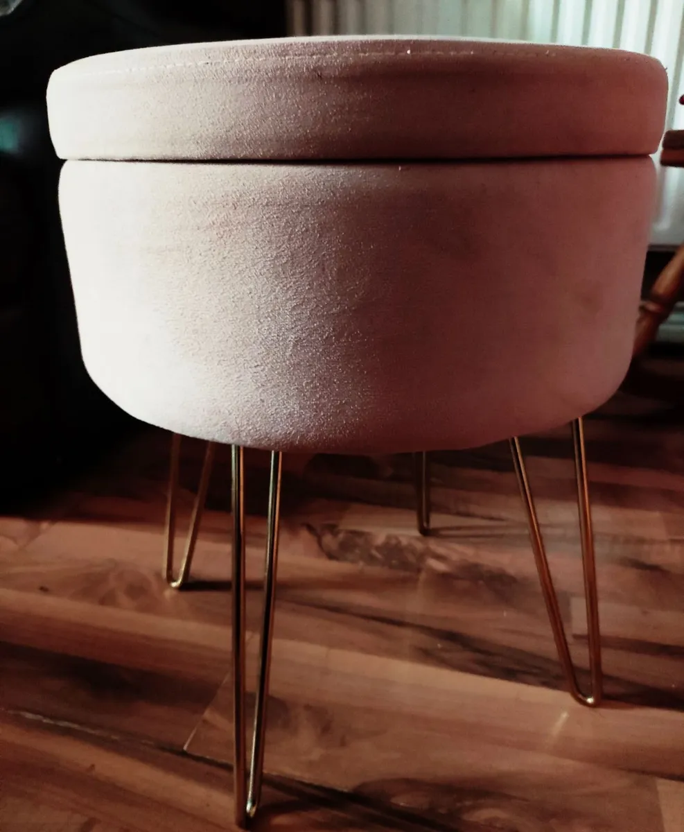 Pink storage stool - Image 2