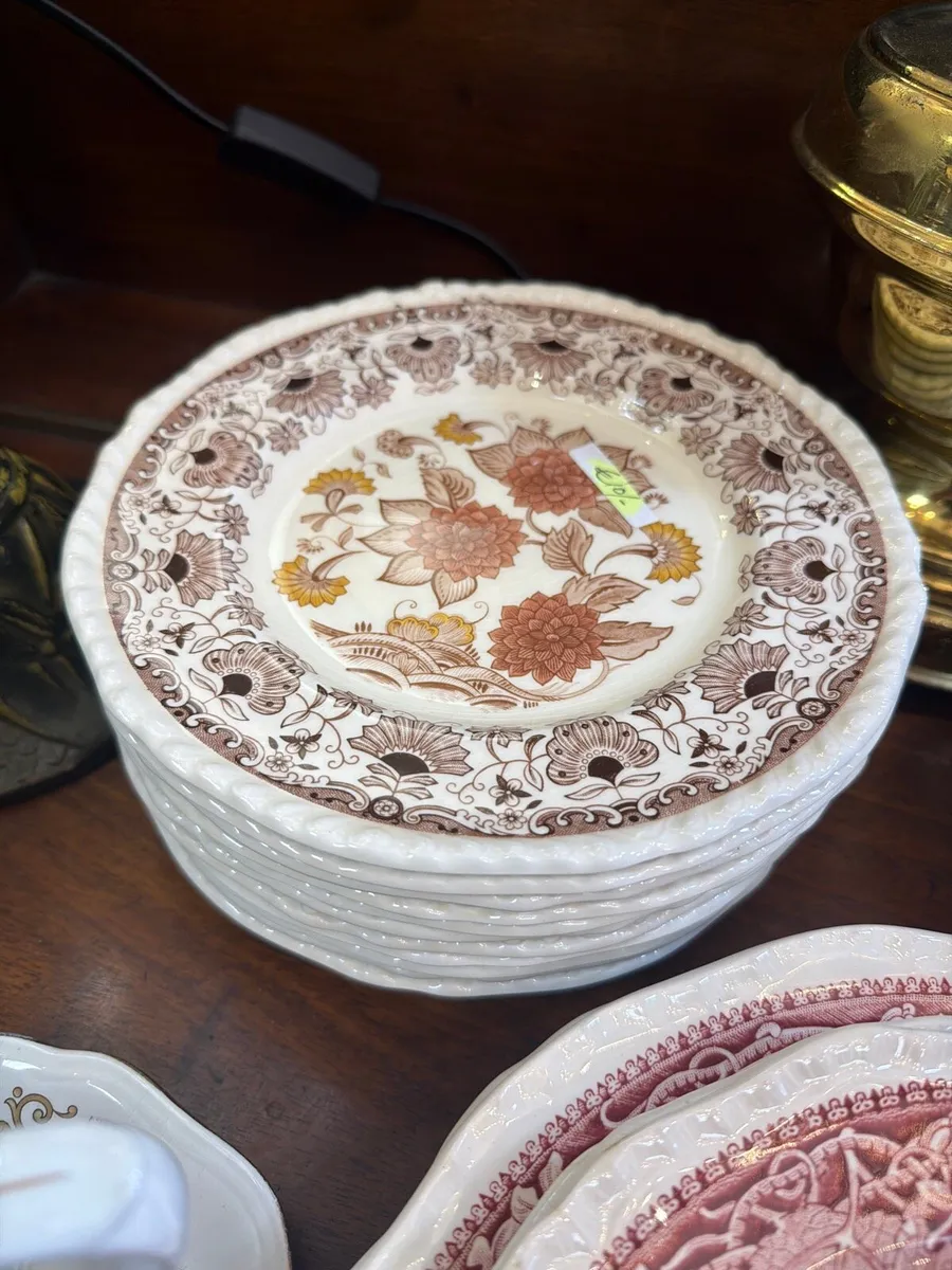 Antiques - Image 3