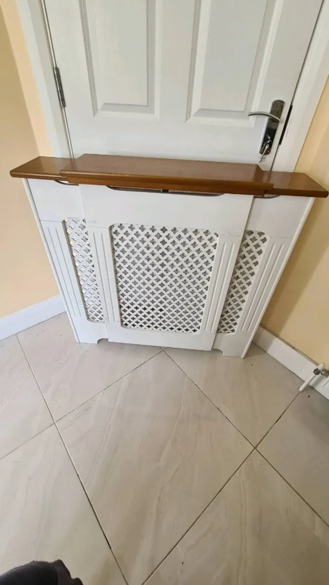 Radiator cover adjustable two tone - Image 1