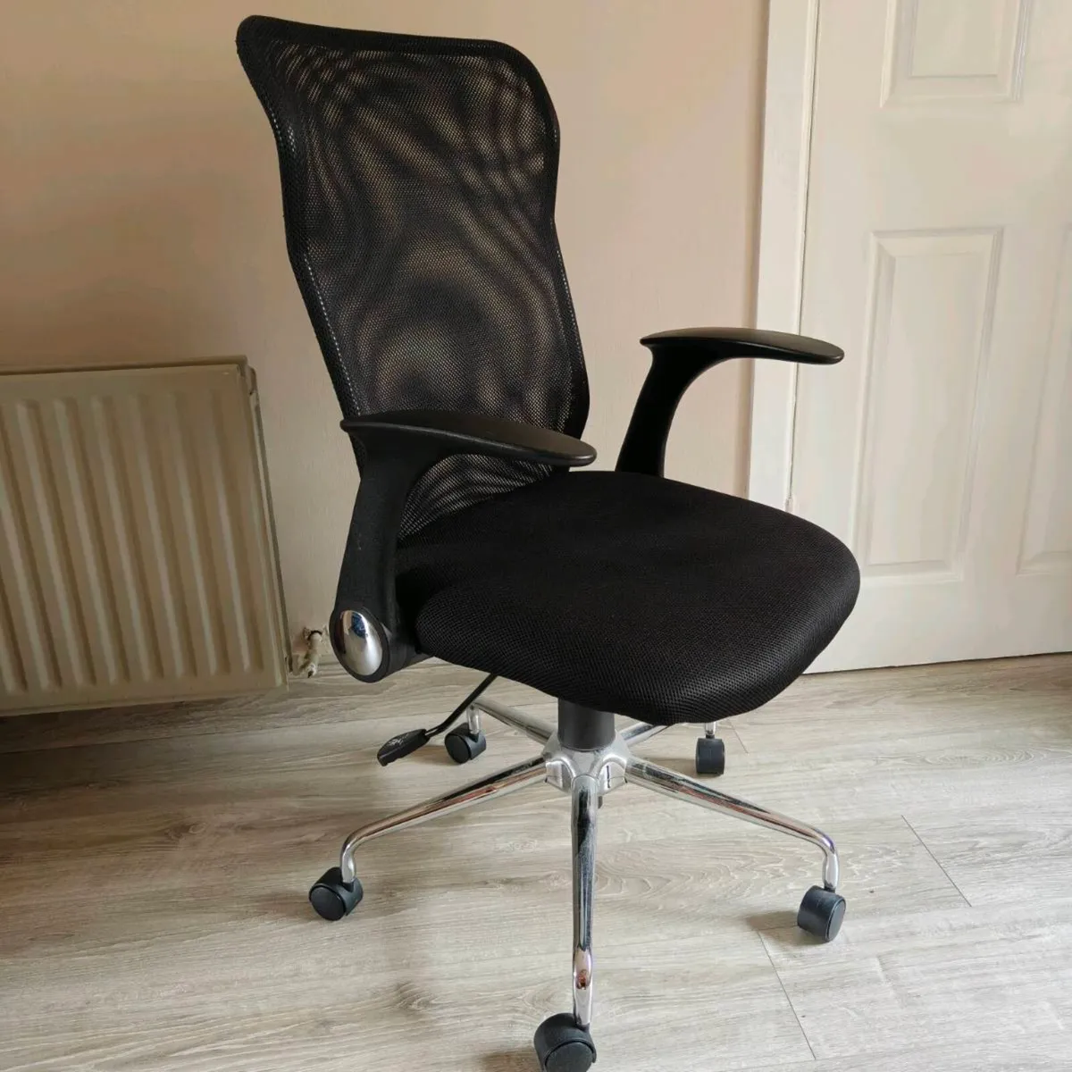 Mesh Back Office Chair - Black - Image 2