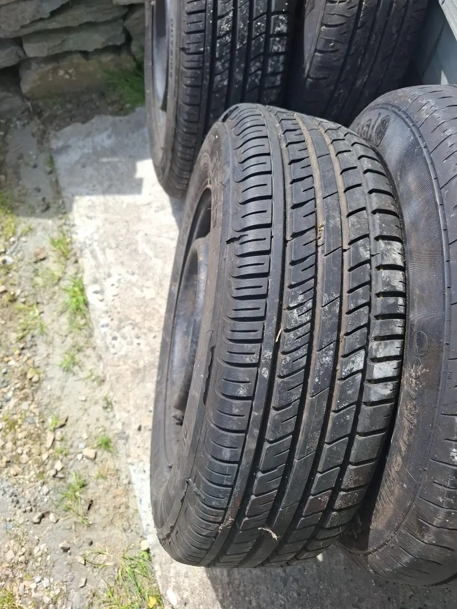 Tyres and wheels - Image 2