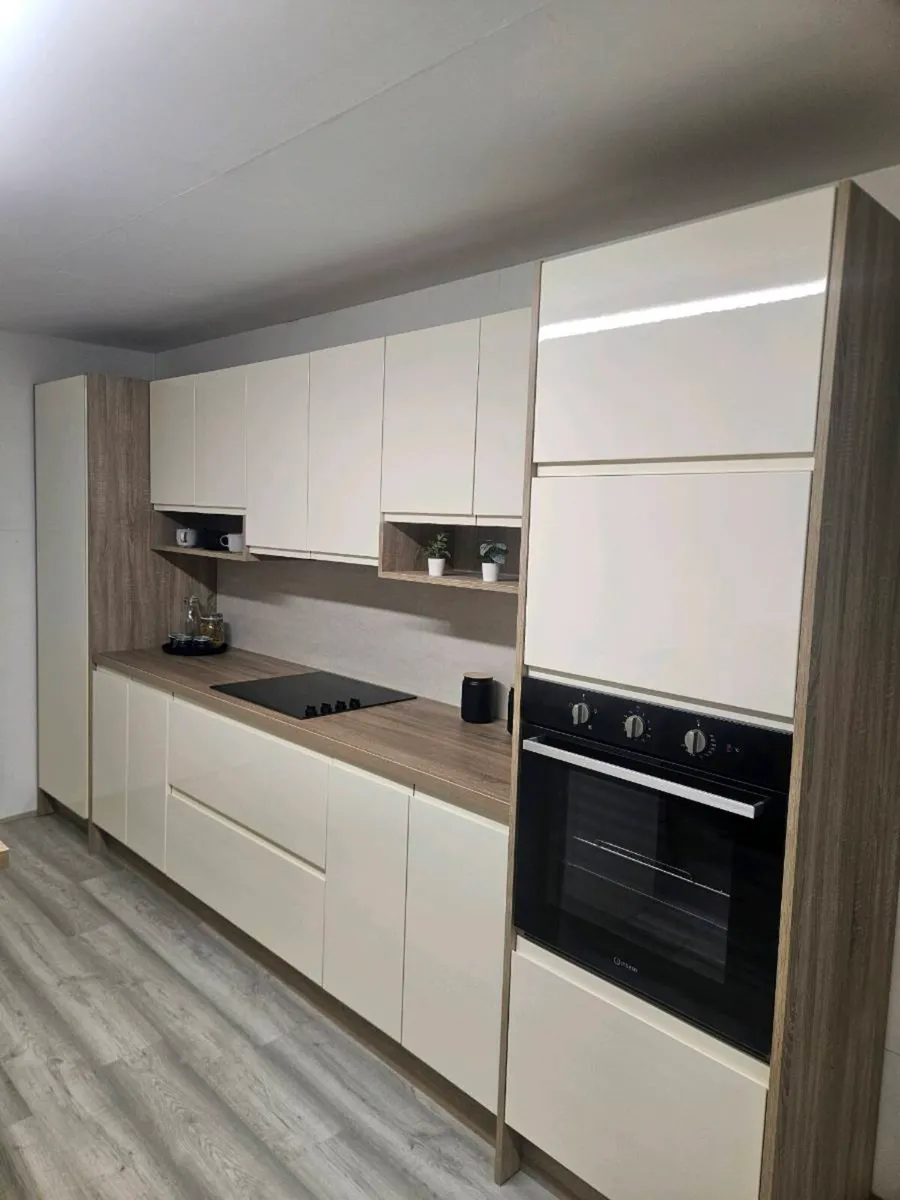 New kitchen - Image 2