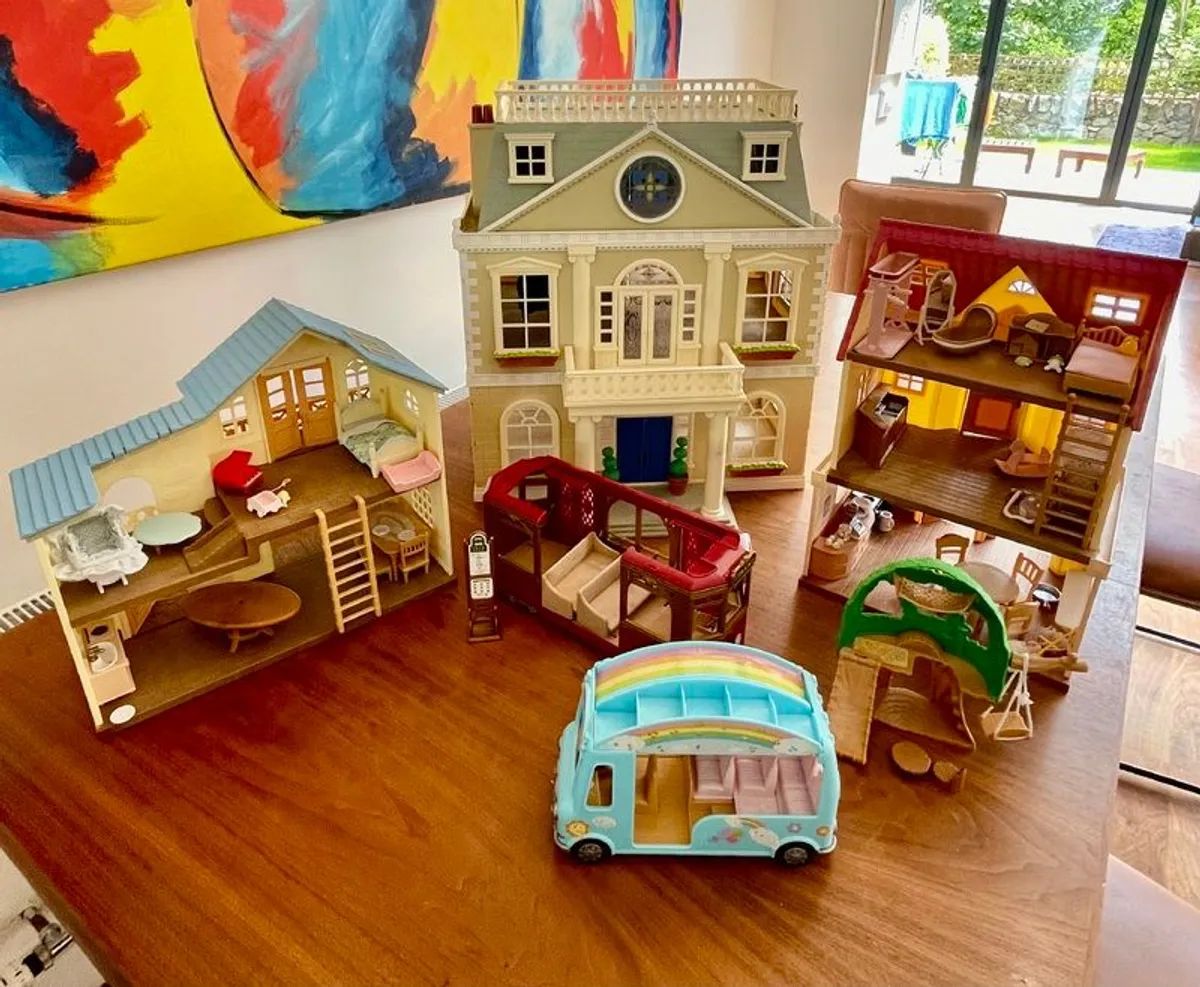 Sylvanians - Image 1