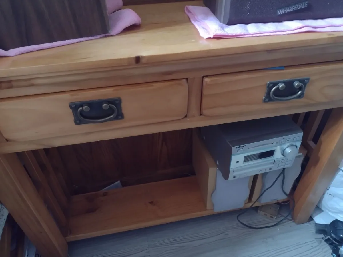 Heavy antique pine hall table with shelf/drawers - Image 1