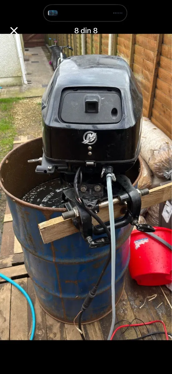 Boat engine - Image 2