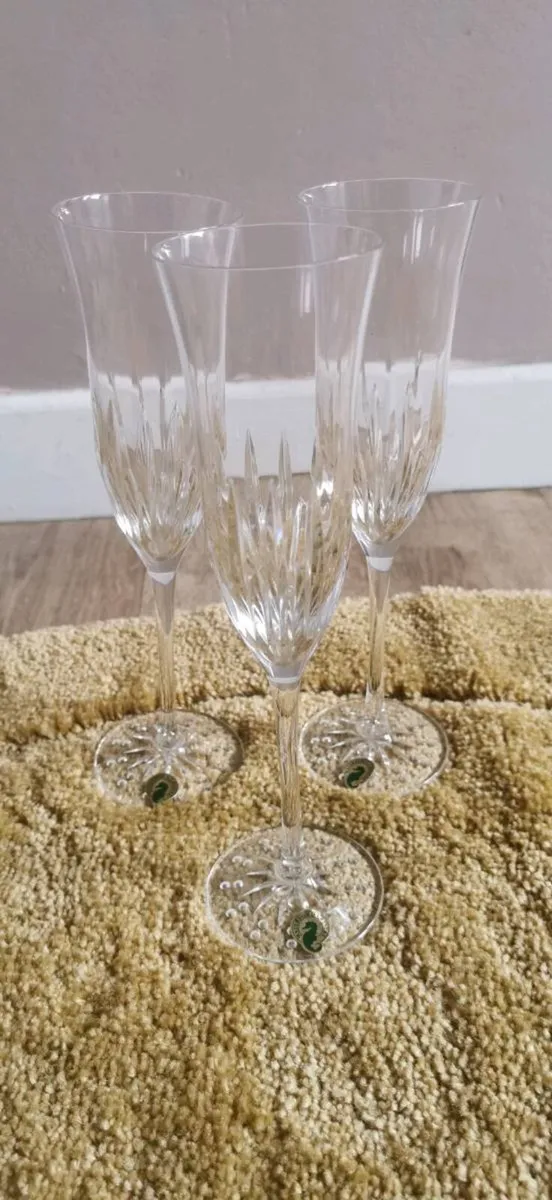 Waterford crystal champagne flutes - Image 3