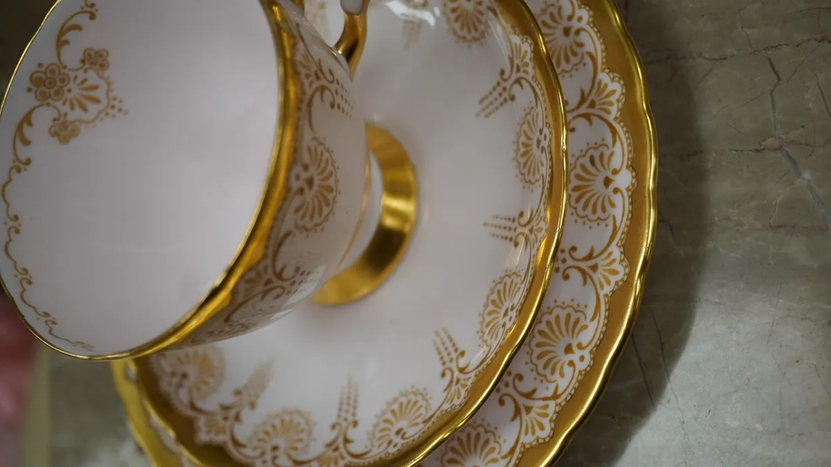 Tuscan Pink & Gold Bone China Tea Set - Image 4