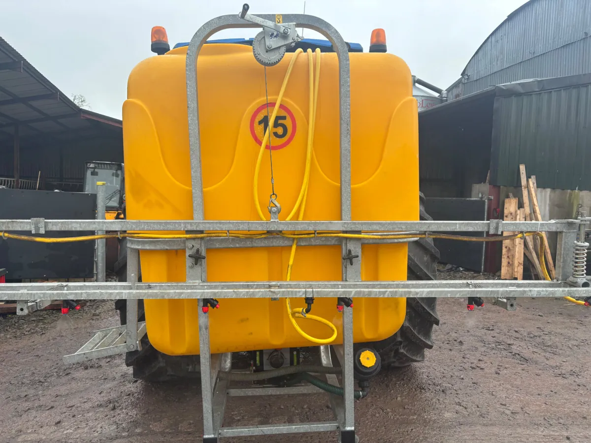 Jarmet 1000 litre sprayer - Image 2