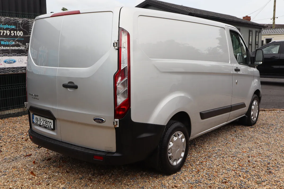 Ford Transit Custom 2019 - Image 4
