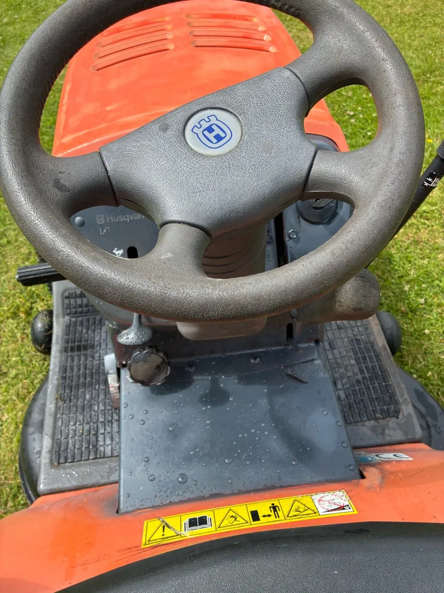Ride on mower - Image 4