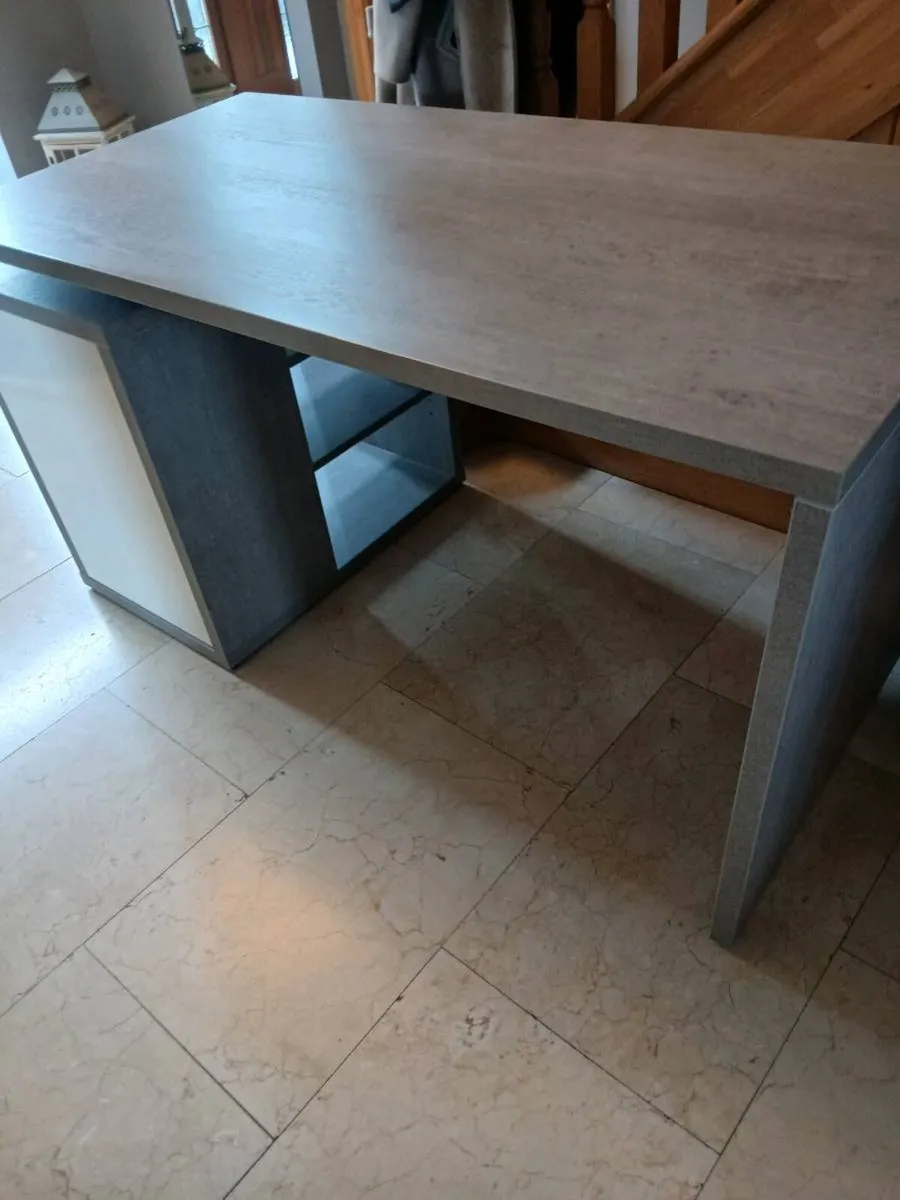 Office Desk - Image 2