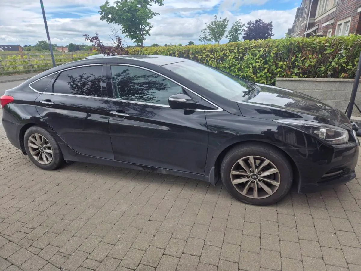 Hyundai i40 - Image 1