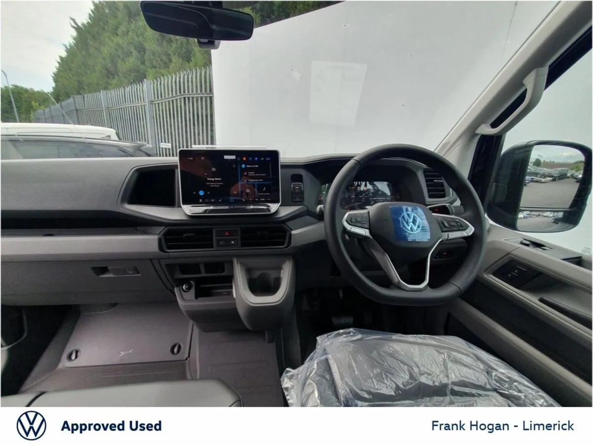 Volkswagen Crafter MWB 177HP HIGHLINE HIGH ROOF AU - Image 2