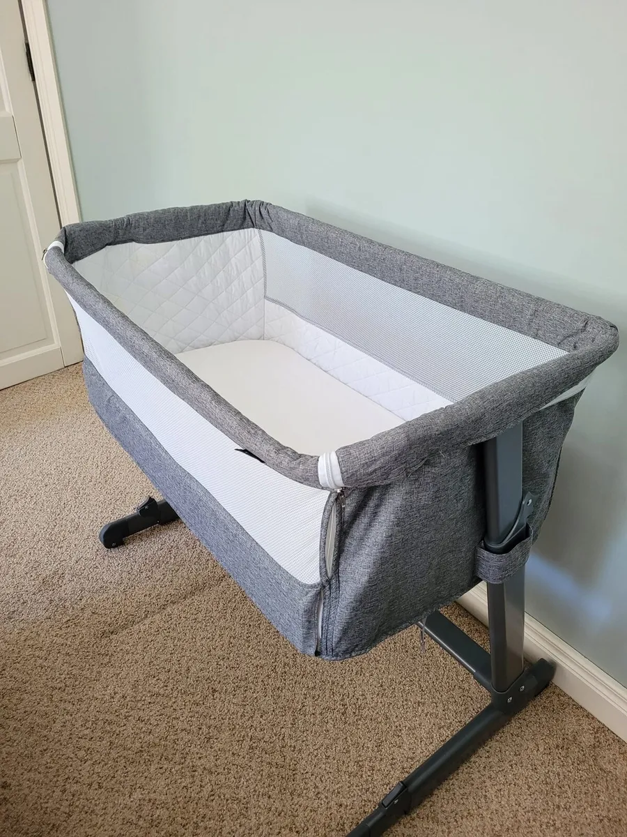 Babylo Cozi Sleeper - Image 1