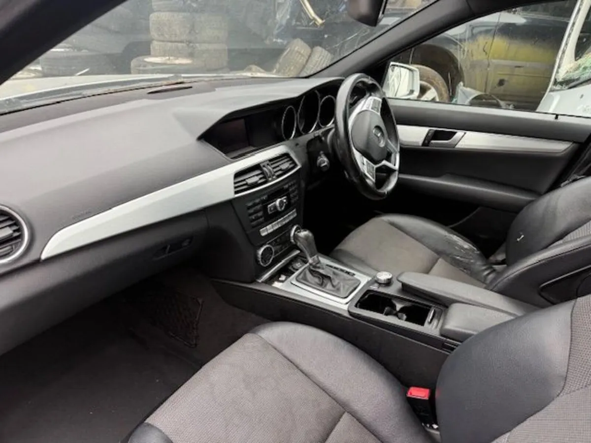 2012 MERCEDES C-CLASS C CLASS 2.2L-D - Image 4
