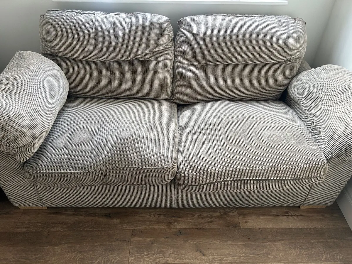 Comfortable 2 Seater Couch & Matching Armchair - Image 3