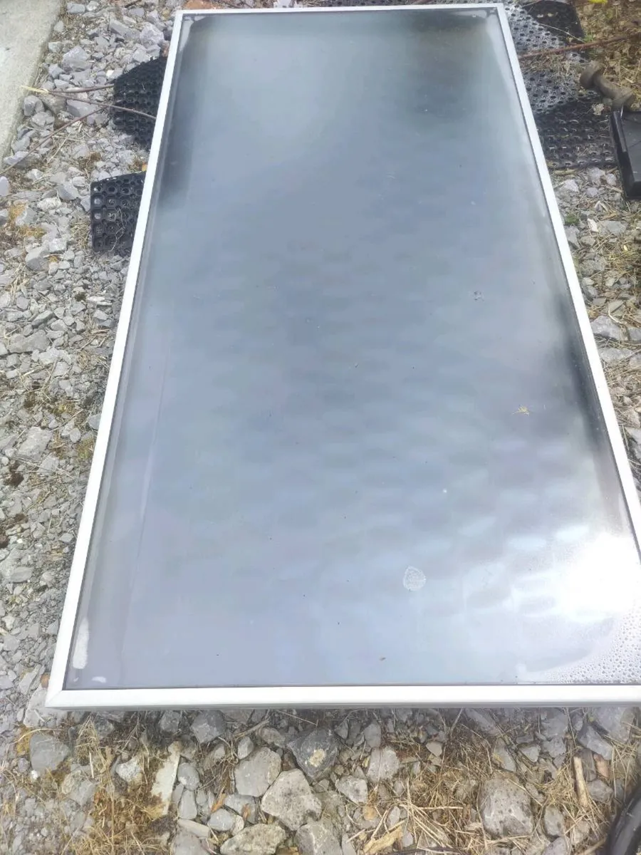 Solar panel (hot water only) - Image 1