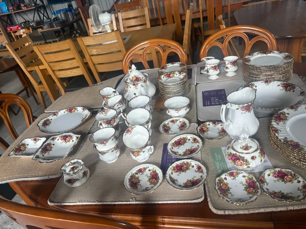 Country rose dinner set and tea set - Image 2