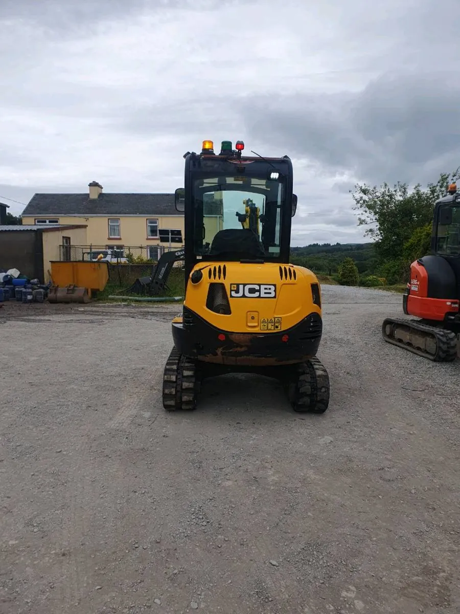 Jcb 8026 cts - Image 3