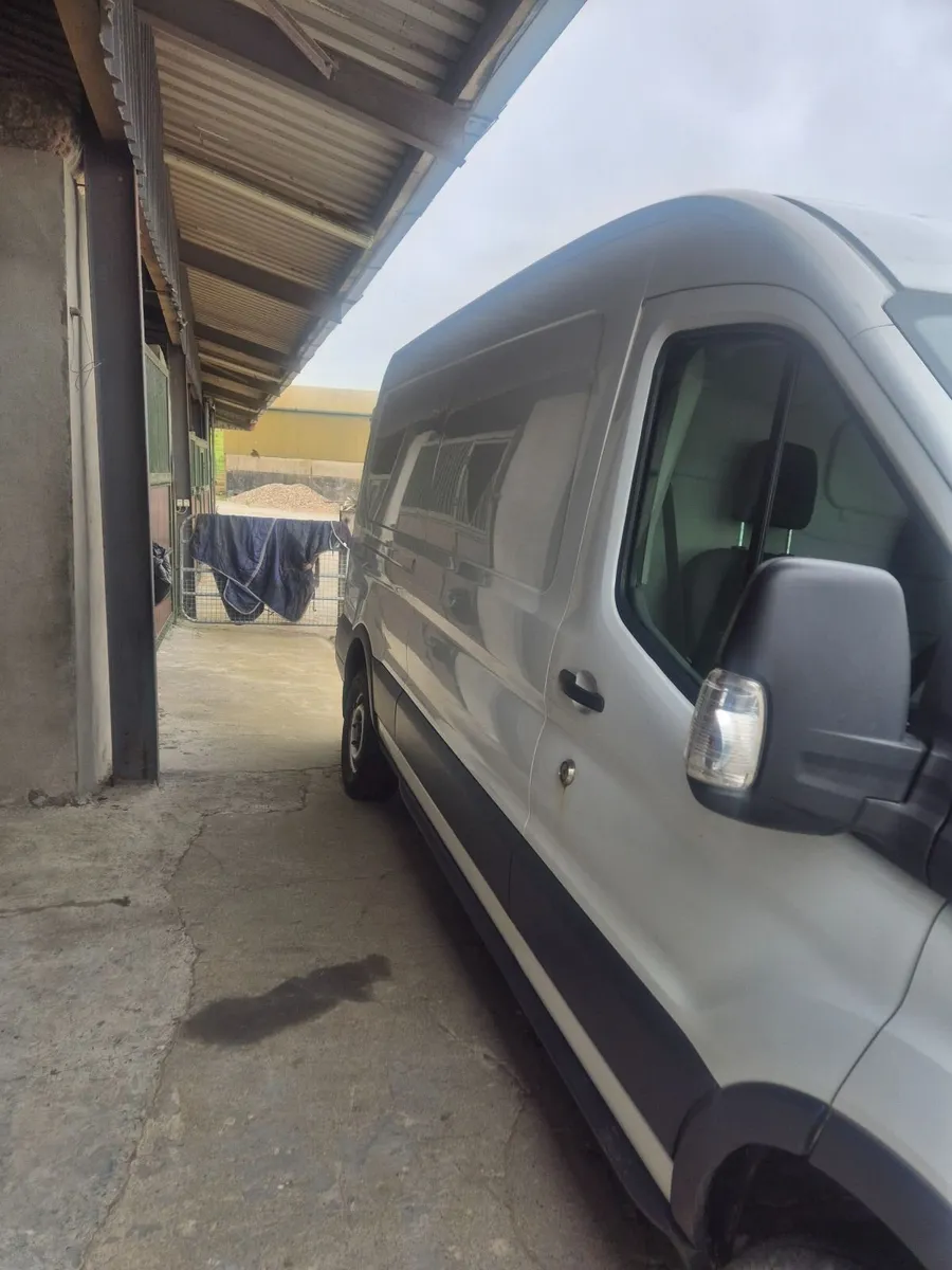 Ford Transit 2016 - Image 2