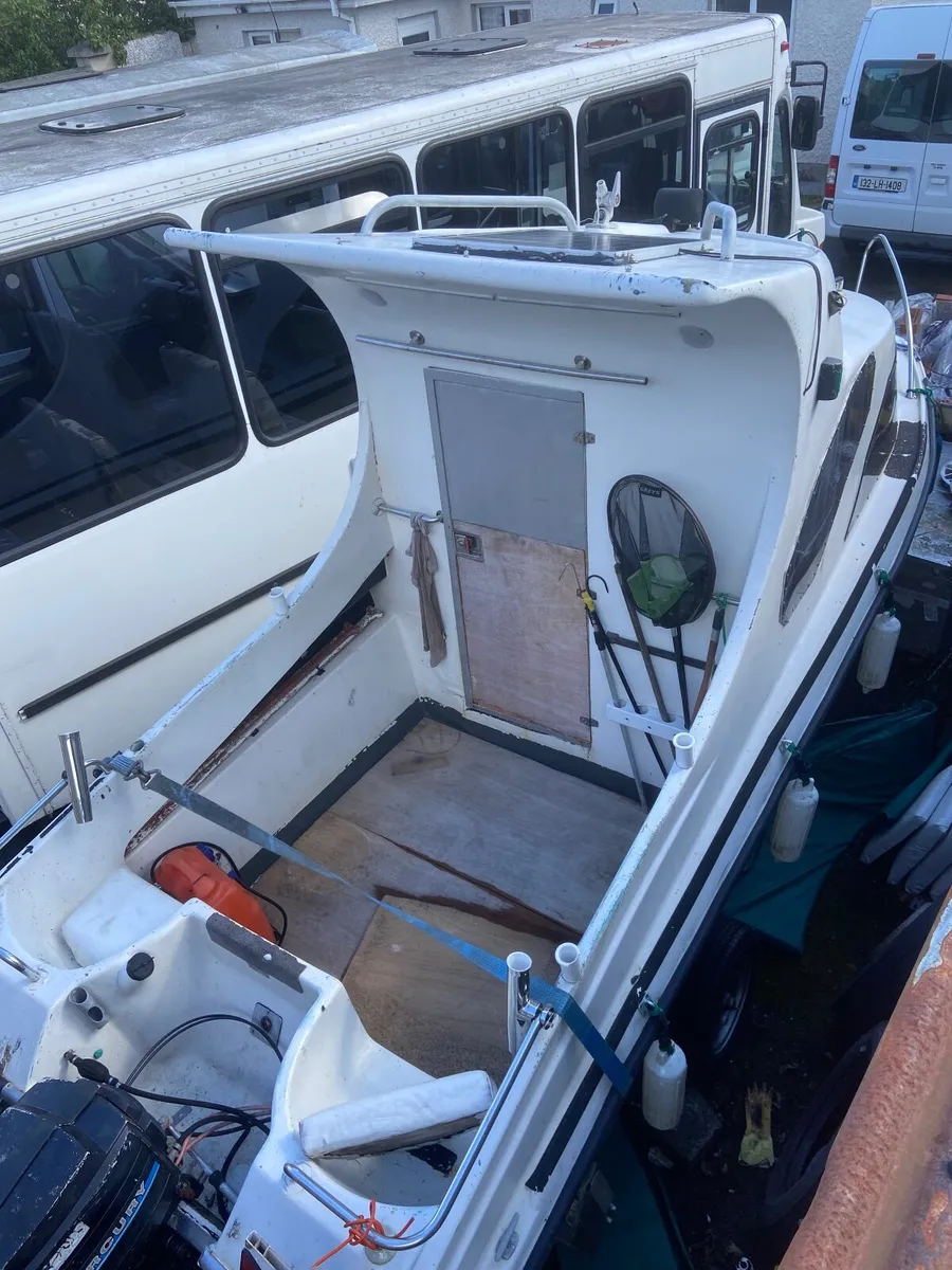 Boat 19foot - Image 4