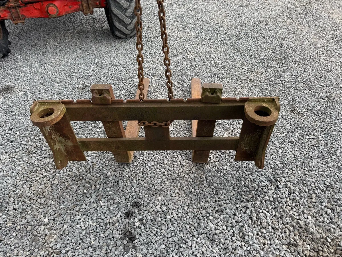 Matbro bucket and forks - Image 4