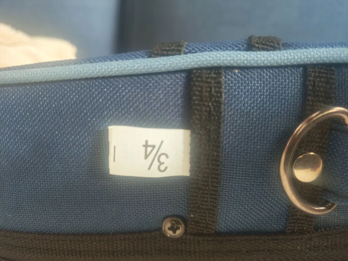 Brand New Stentor Violin case  3/4 with bow - Image 3