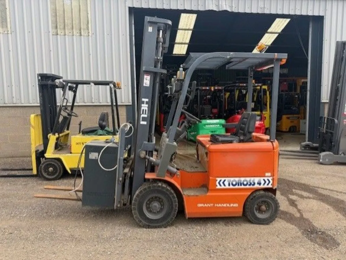 HELI ELECTRIC FORKLIFT