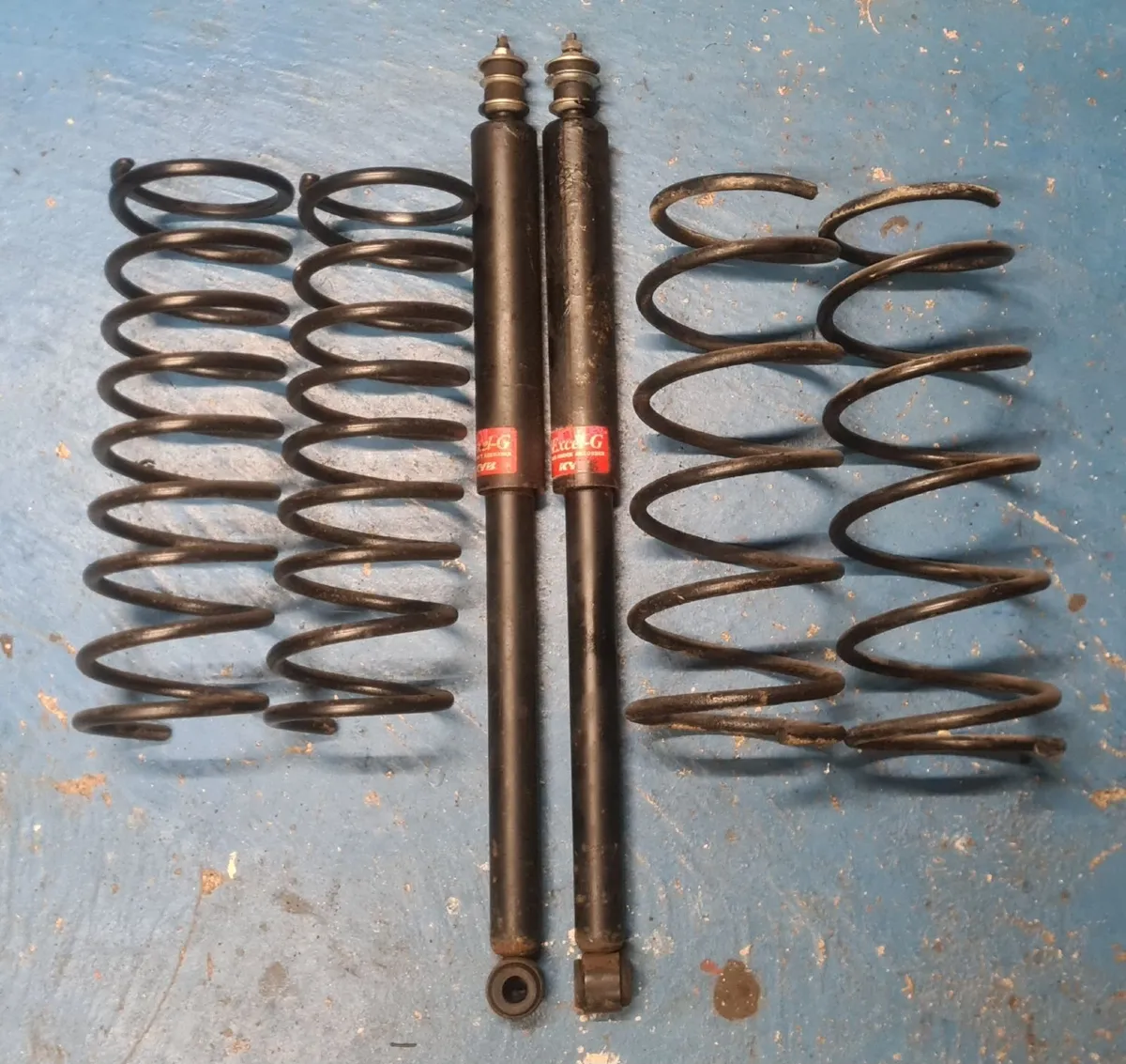 Toyota starlet kp60 parts - Image 1
