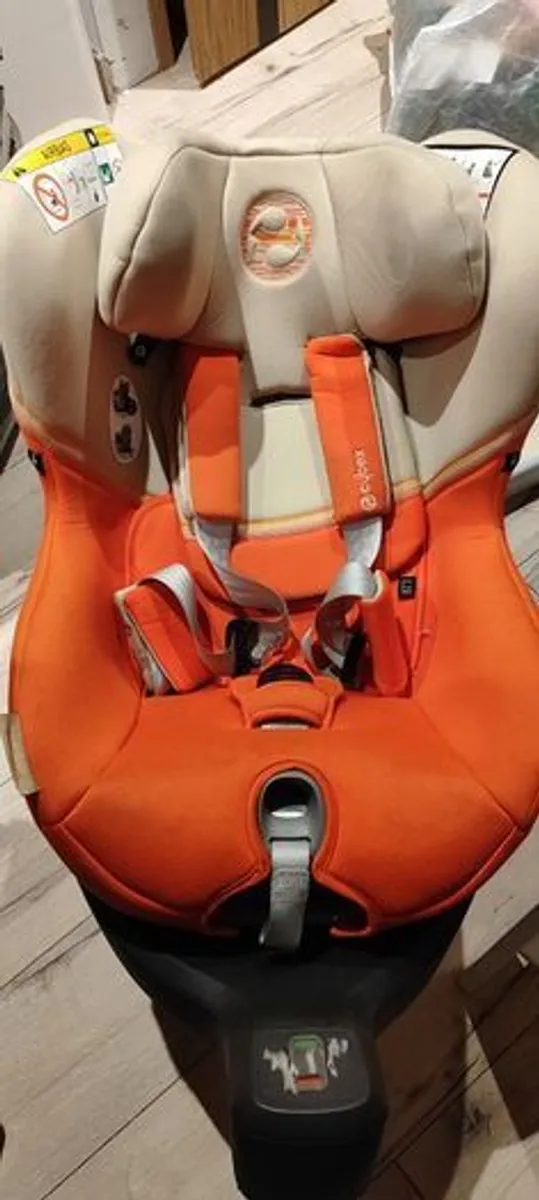 Cybex Sirona S i-Size Baby Car Seat - Image 1