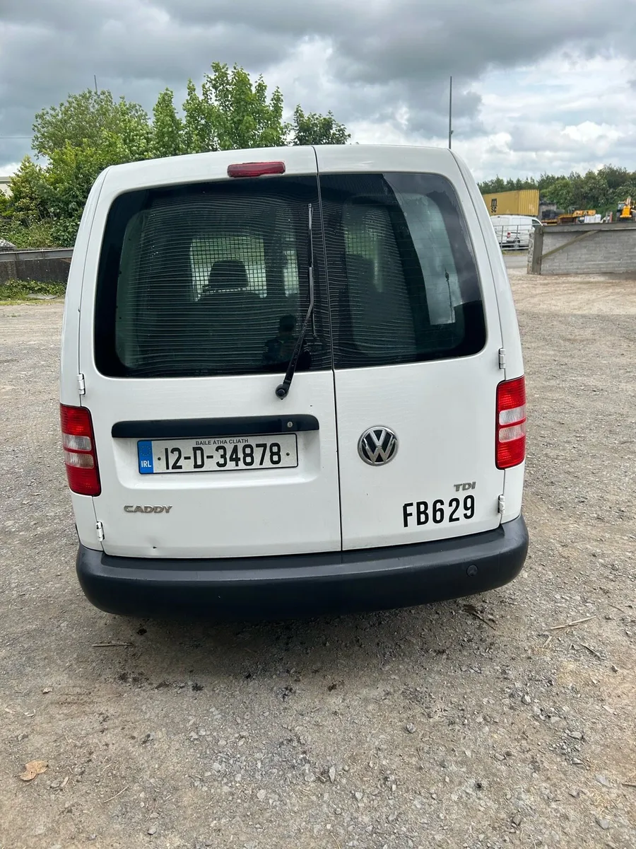 Volkswagen caddy - Image 4
