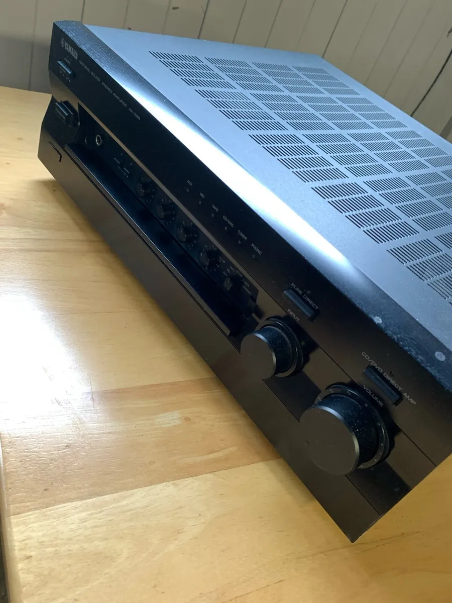 Yamaha AX-592 Sound stereo Amplifier - Image 1