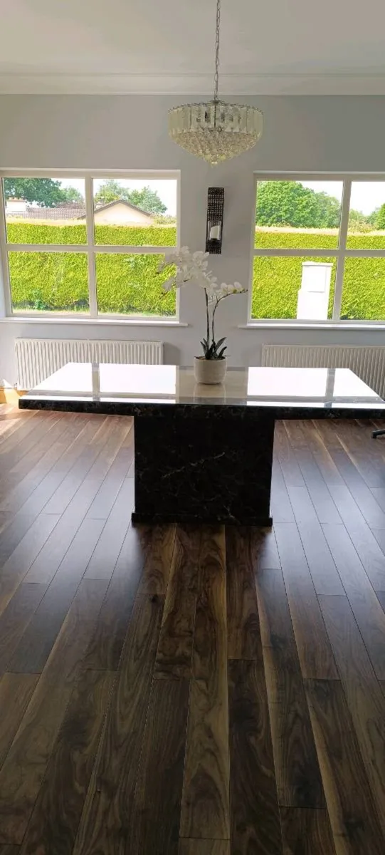 marble dining table with chairs - Image 1