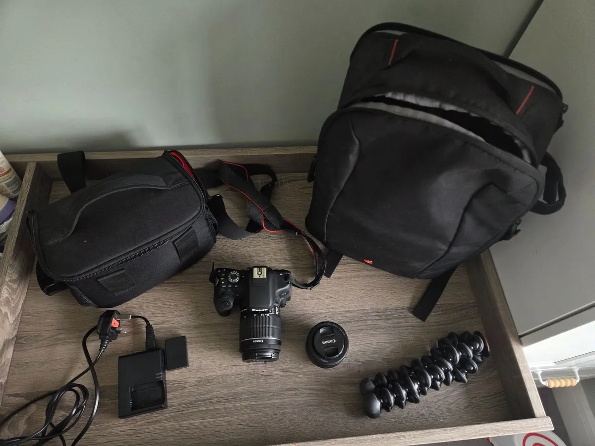 Canon camara 750d with accessories - Image 2