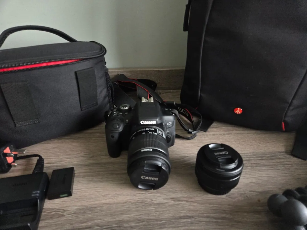 Canon camara 750d with accessories - Image 4