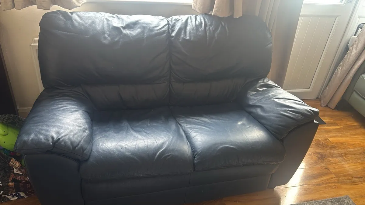 Sofa - Image 2