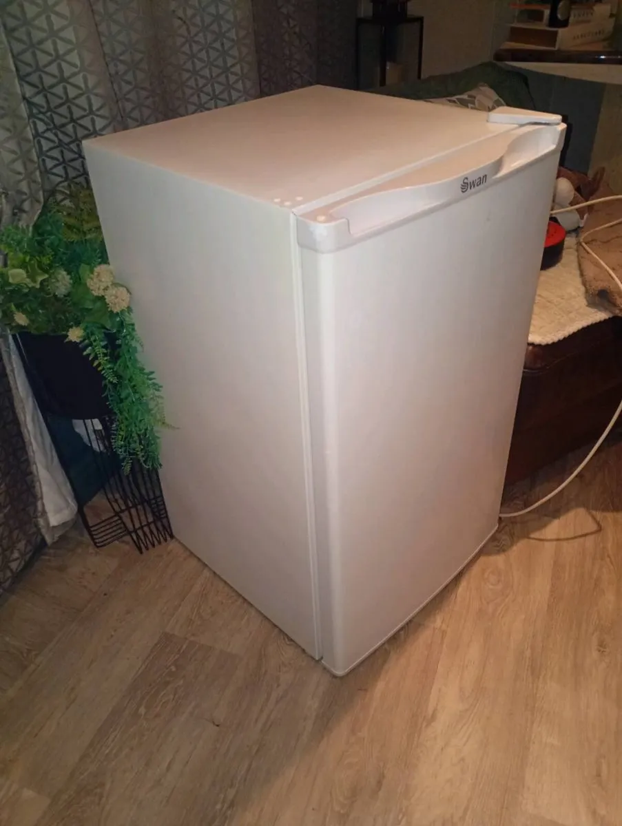 Fridge - Image 1