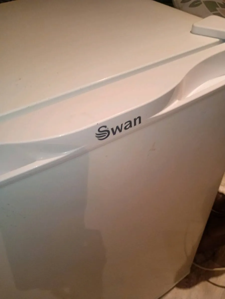 Fridge - Image 2